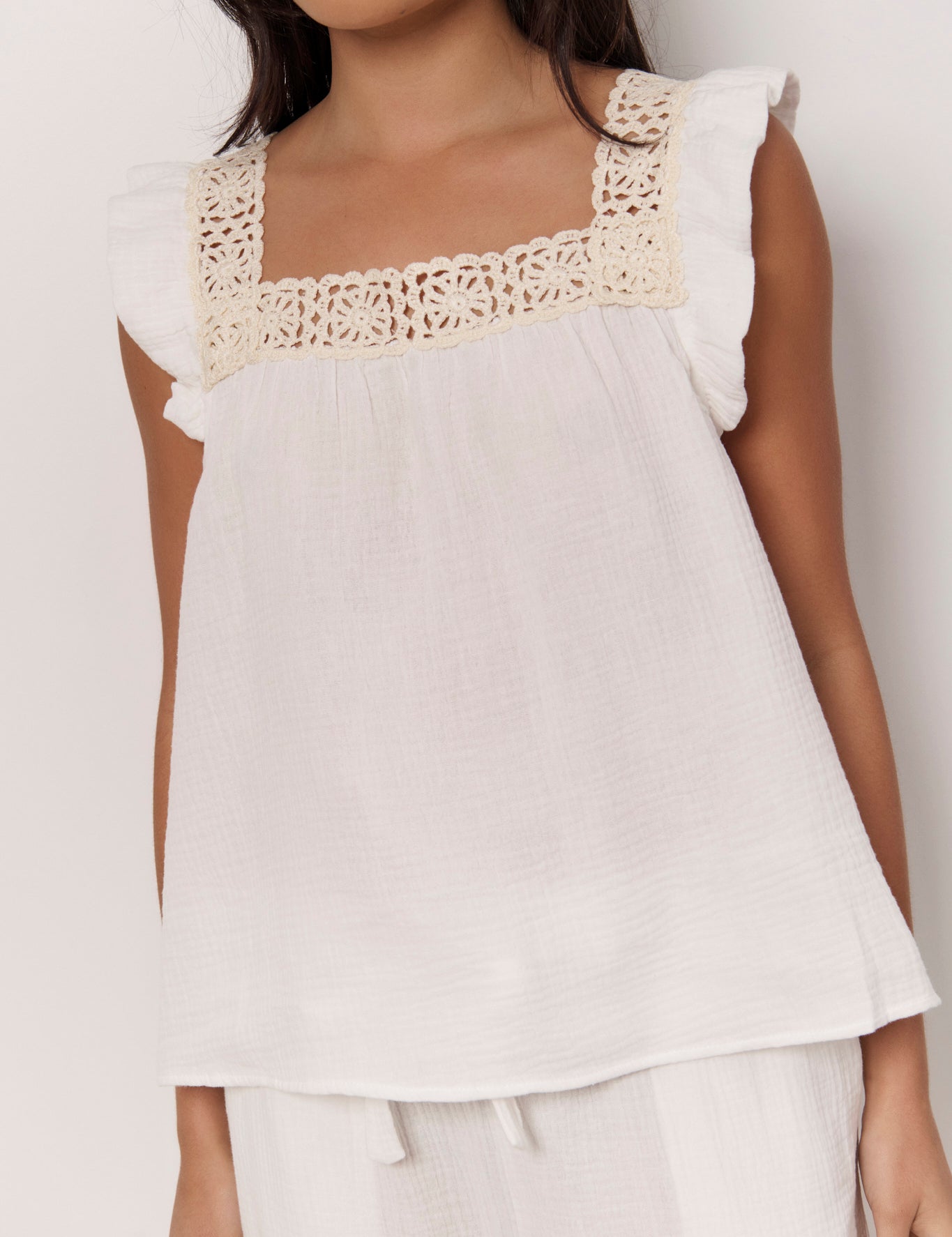 ADORNE19_08-1518.jpg