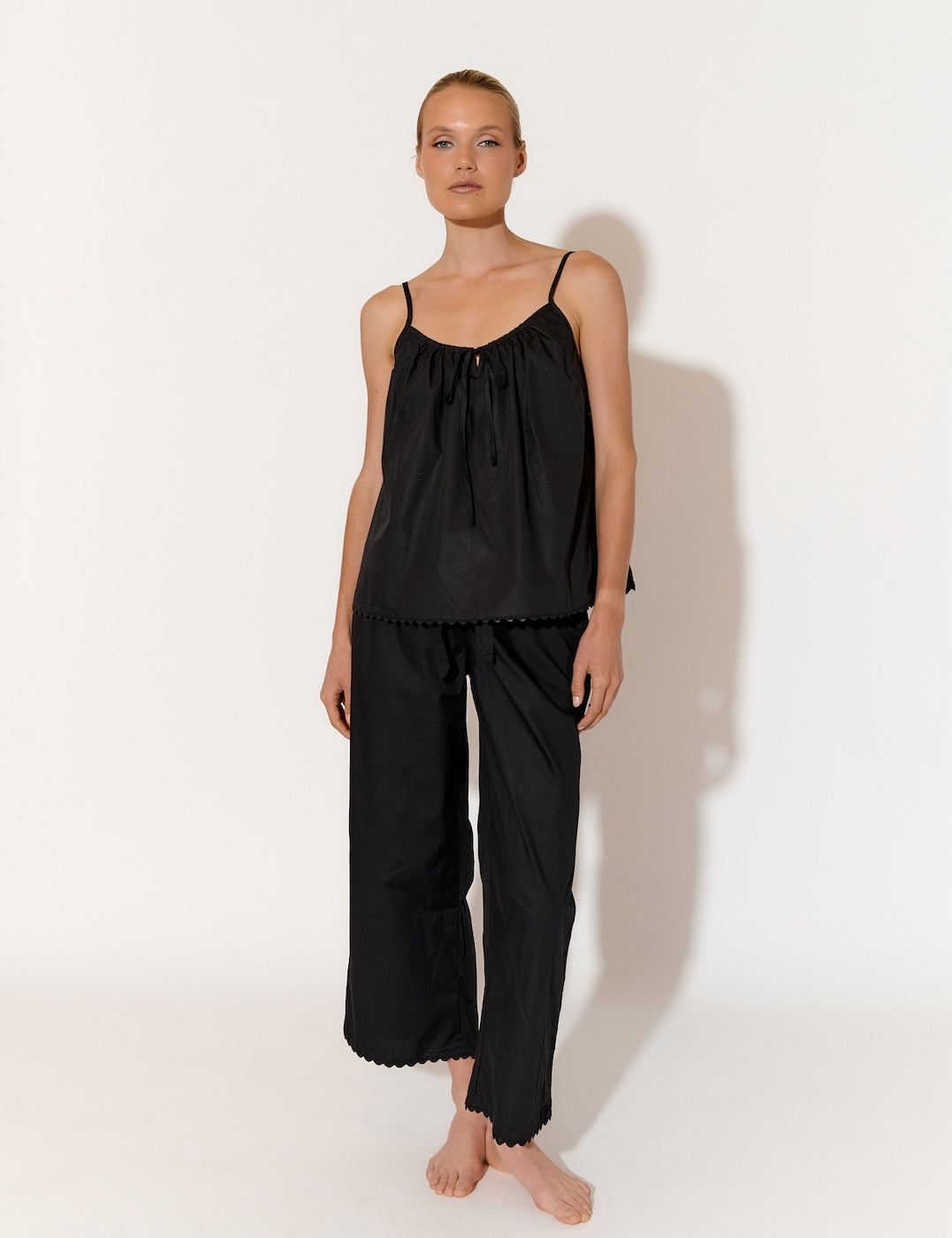 ADORNE_06_09-1933_1c507400-1ba0-4f08-9e20-579651e190b7.jpg